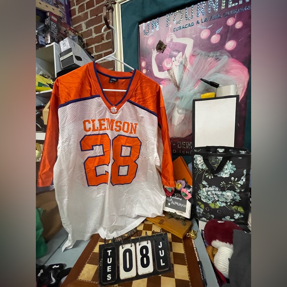 Clemson 28